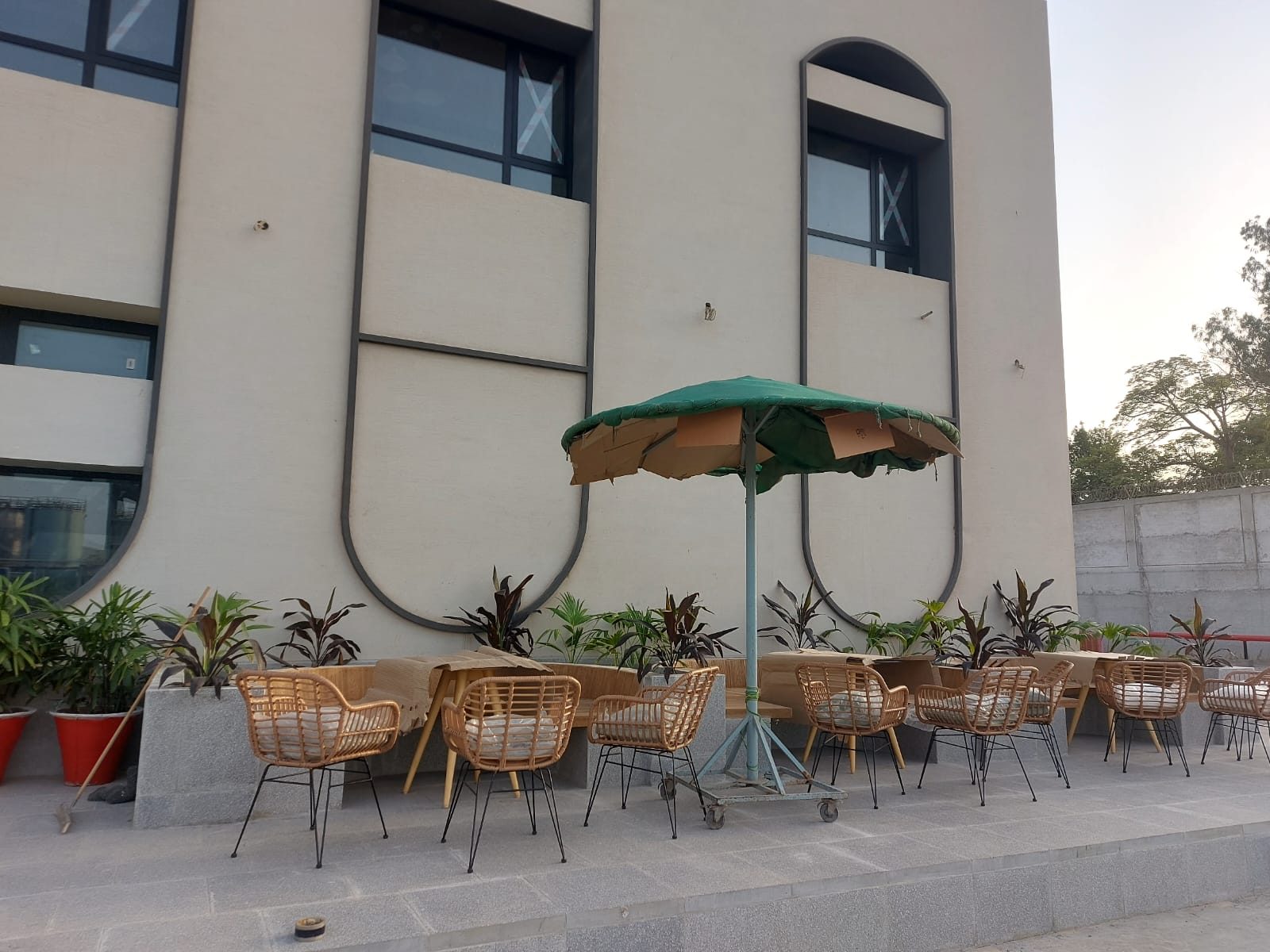 Unilever — RYK Factory Office — Unilever industrial / factory office in Rahim Yar Khan, Pakistan — view 11